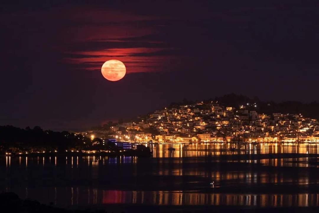 Theodora Rooms Poros Town المظهر الخارجي الصورة