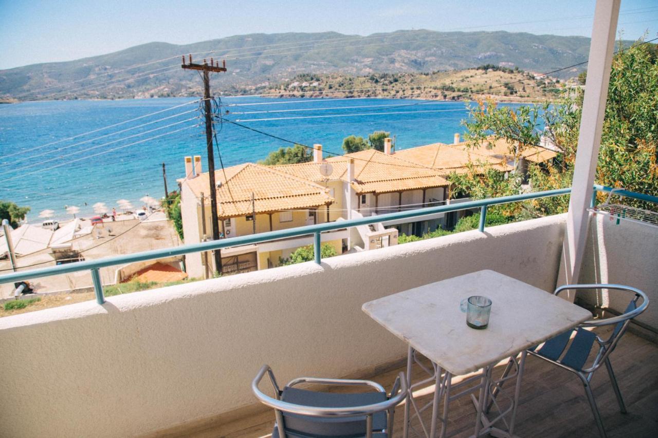 Theodora Rooms Poros Town المظهر الخارجي الصورة